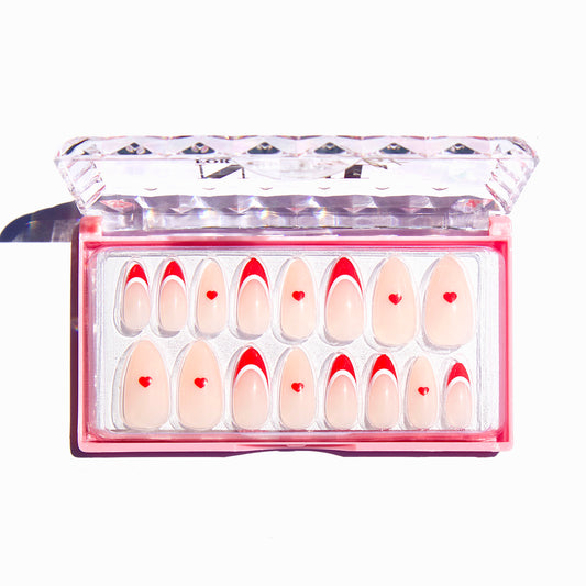 Queen of Hearts Press-On Nails