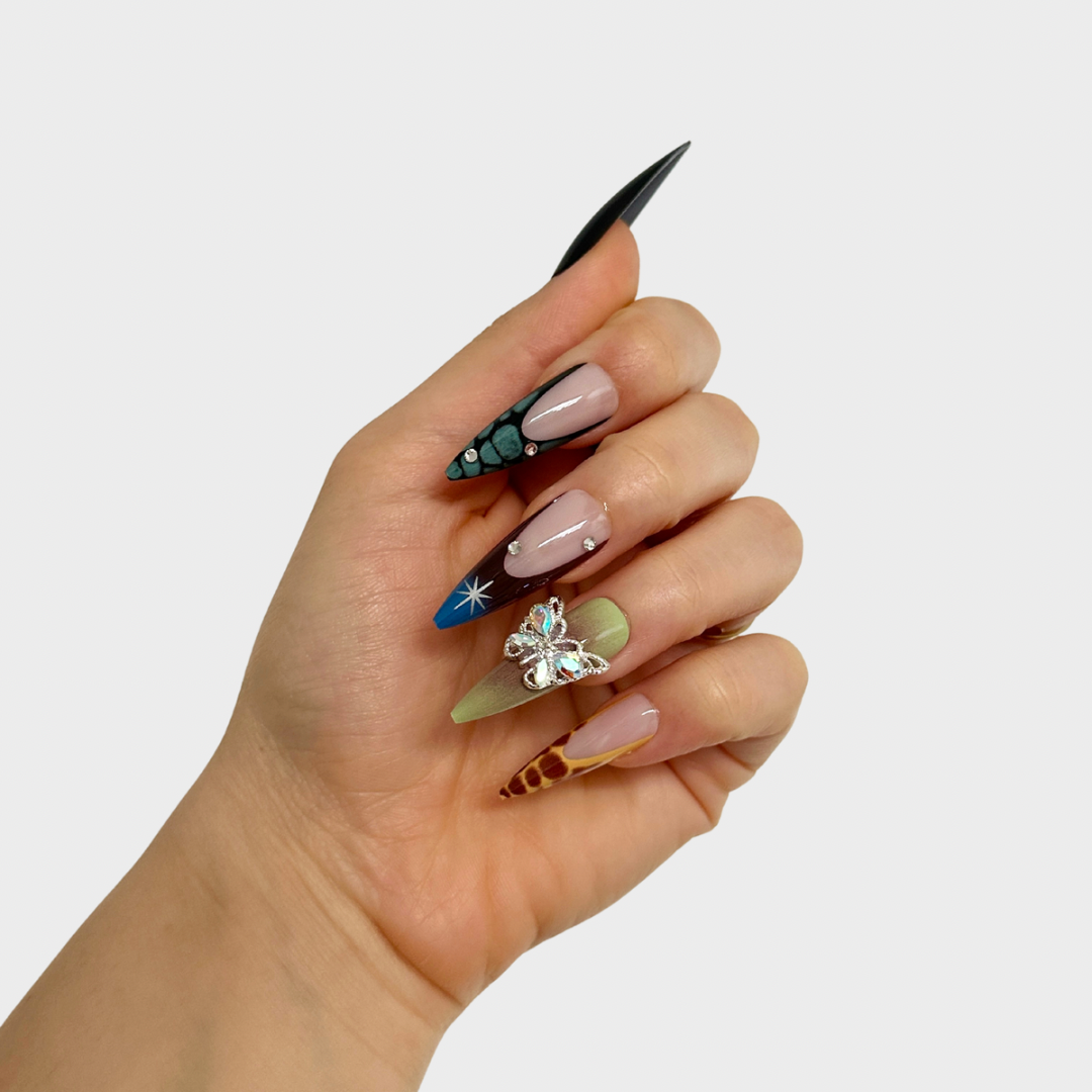 Wish Kiss - Press On Nails