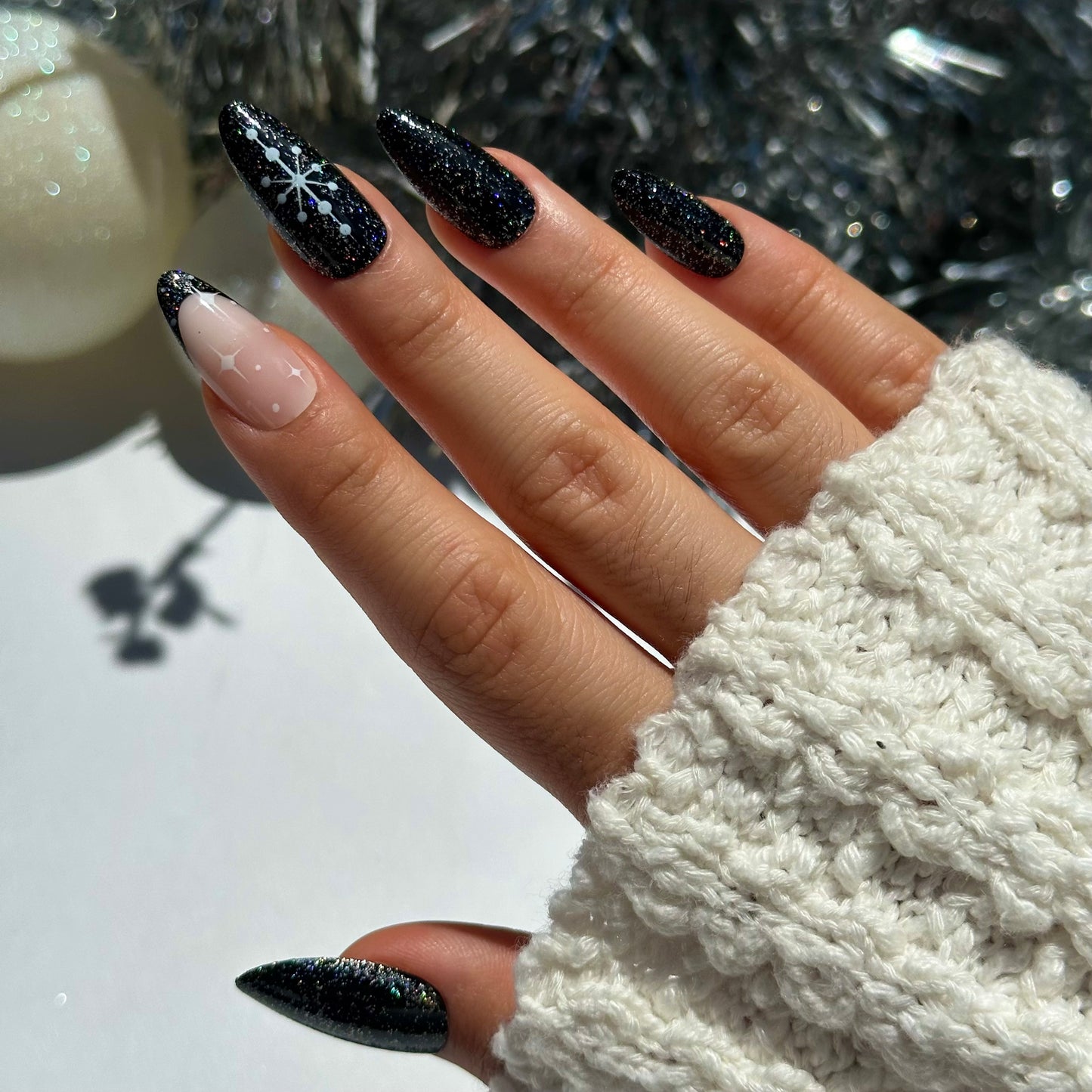 December Press-On Nails